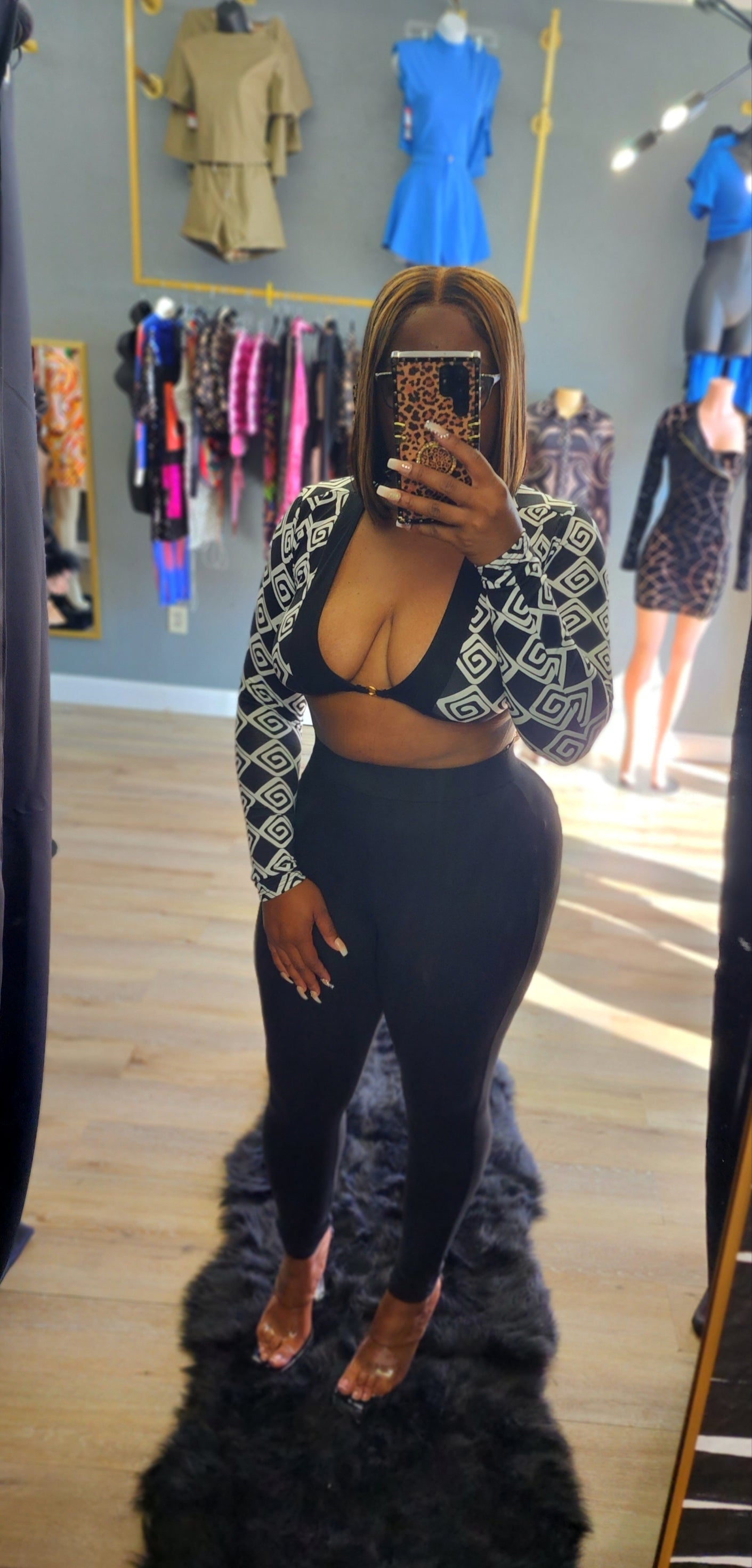 The Avita Maze Leggings Set